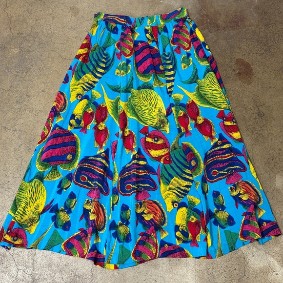 Vintage 100% Silk Tropical Fish Print Skirt Bright Vibrant Colorful A-Line - Picture 6 of 8